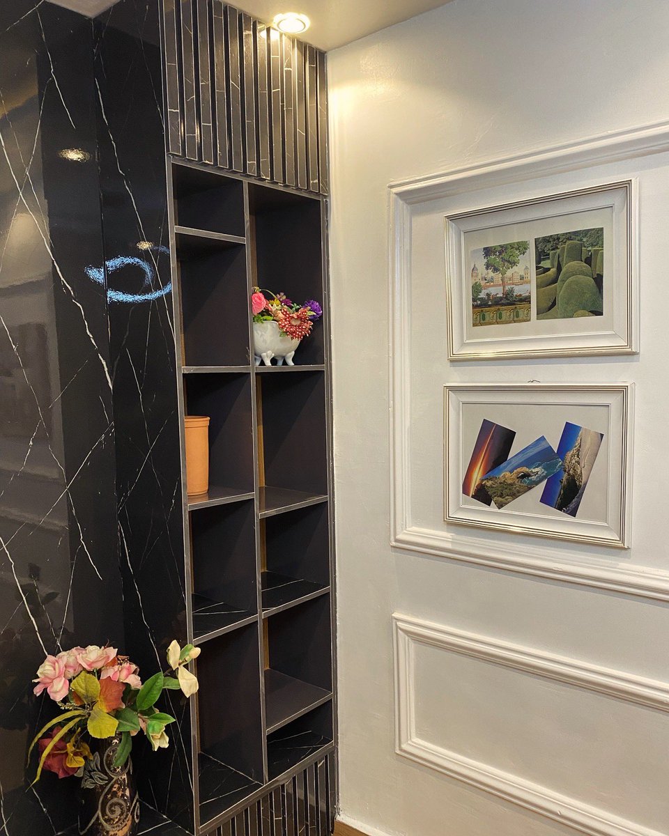 chesedshortlets's tweet image. #thursdayvibe
A walk into the luxury of our EBONY HAVEN, a 2-bedroom apartment designed for ultimate comfort.
To book your stay, send us a DM, click the link in our bio, or call 08062131459/0905113346. 
#shortletsbychesed #chesedhomes #shortletsapartmentinlekki #explorepage