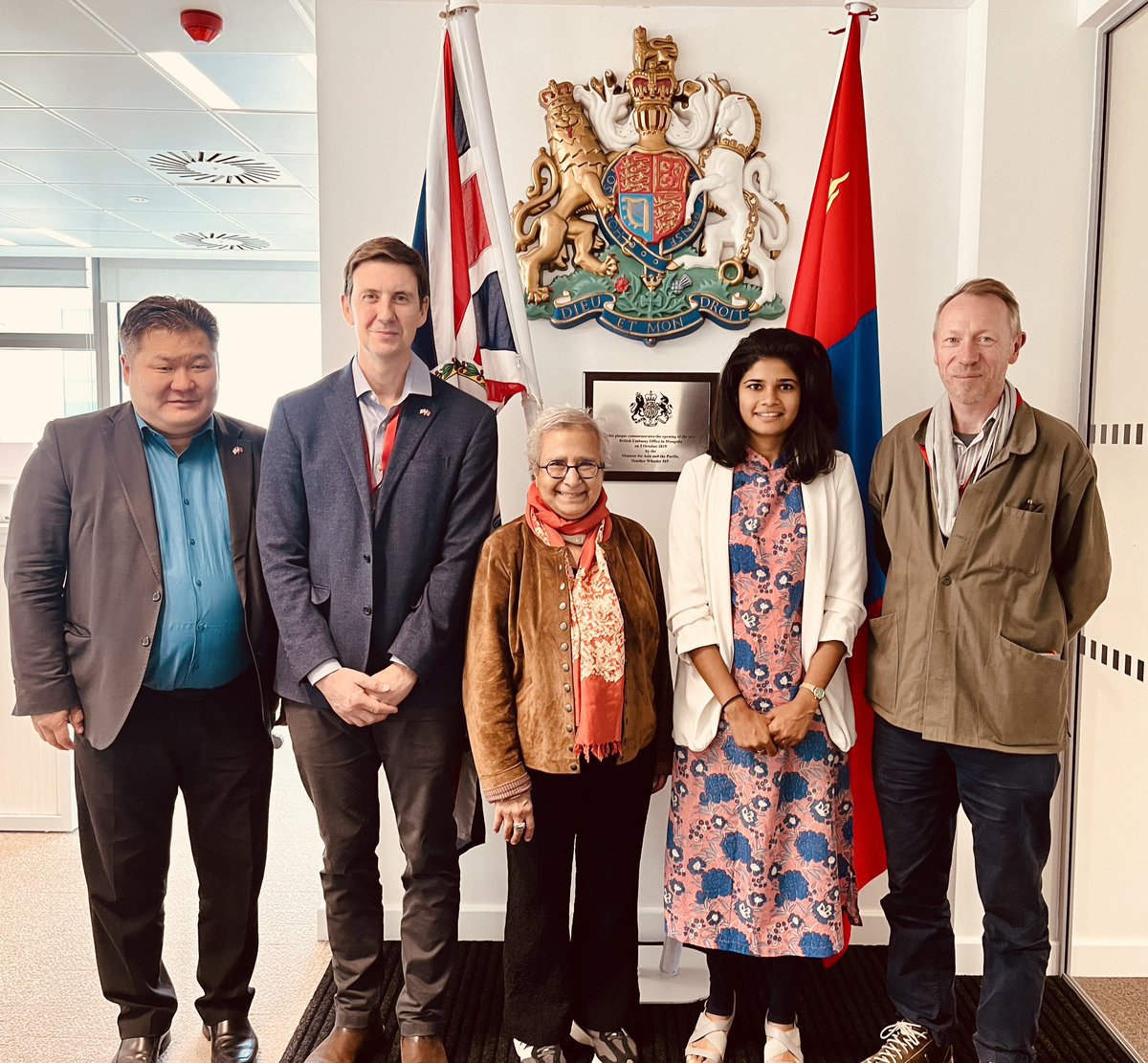 The British embassy team was delighted to meet with the Royal Academy of Arts experts and curators to discuss about their plan to open a great exhibition on the arts of Mongol empire. We are looking forward to working with you. 
🇬🇧🇲🇳