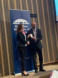 Super honoured &amp; excited to receive the <a href="/Science_Academy/">Australian Academy of Science</a> Anton Hales Medal #ShineDome24 !! 🌏
Enormous thank you to my nominator <a href="/HelenBostock5/">Dr Helen Bostock</a> &amp; my superb team of students, postdocs and collaborators !! ☺️🌋🎉
And thanks to Klity Grice for the pic!!🤗
<a href="/UQ_News/">UQ News</a> #UQmagmateam