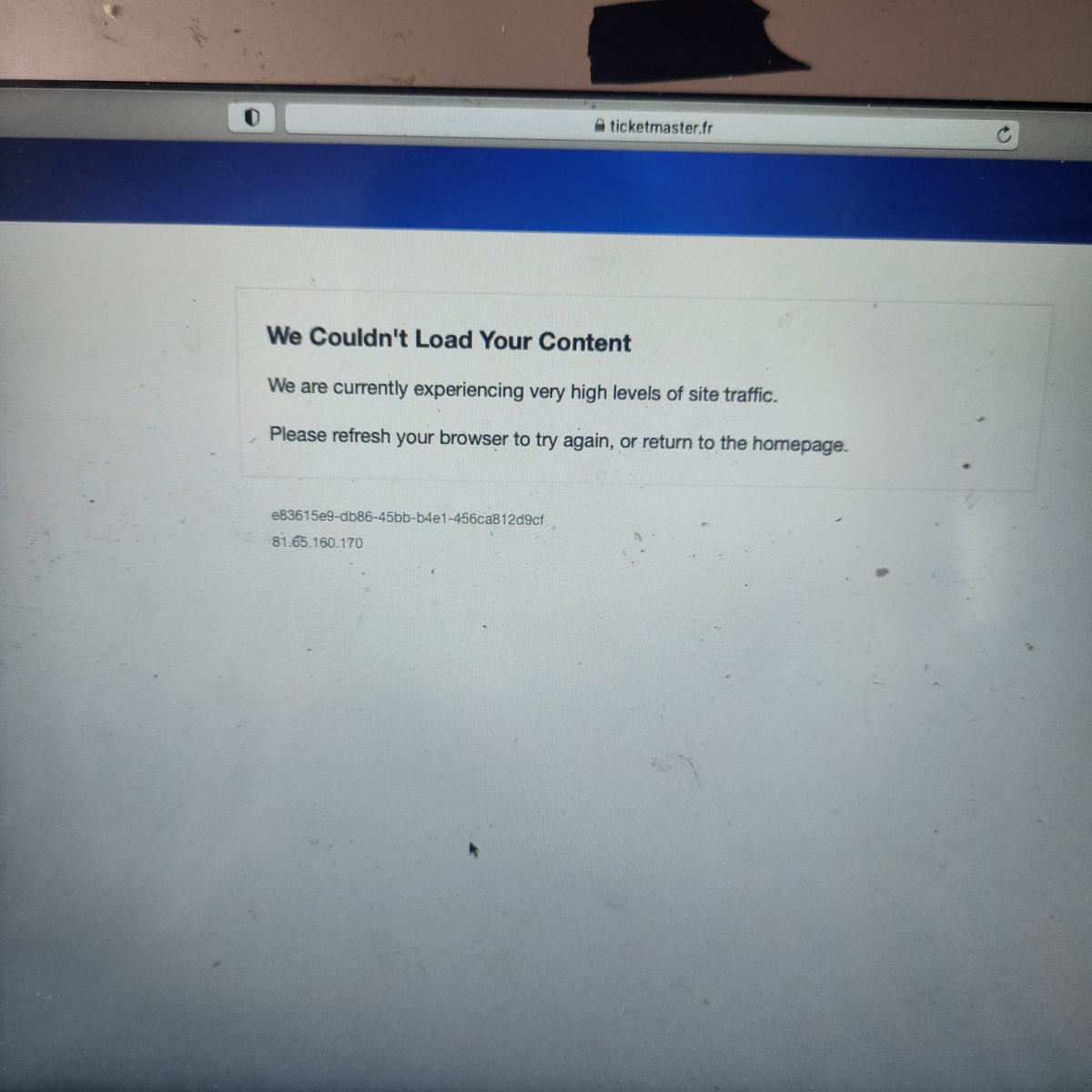 Sleurfly's tweet photo. Je ne comprends pas pourquoi c'est @Ticketmaster qui continue de gérer les ventes... je suis devant mon poste depuis 7h du matin et je n'ai pas eu de places pour #ImagineDragons... vous êtes vraiment le pire site de vente de billets de l'histoire, c'est un naufrage https://t.co/nAIJQNSMWx