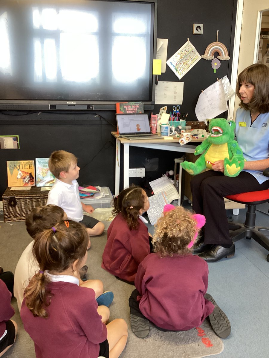 The school enjoyed a visit from the lovely Childsmile ladies this week <a href="/NHSOHI/">NHS Ayrshire & Arran Oral Health Improvement</a>  Our P1/2/3 class had just finished brushing when they had their visit! #oralhealth #smile