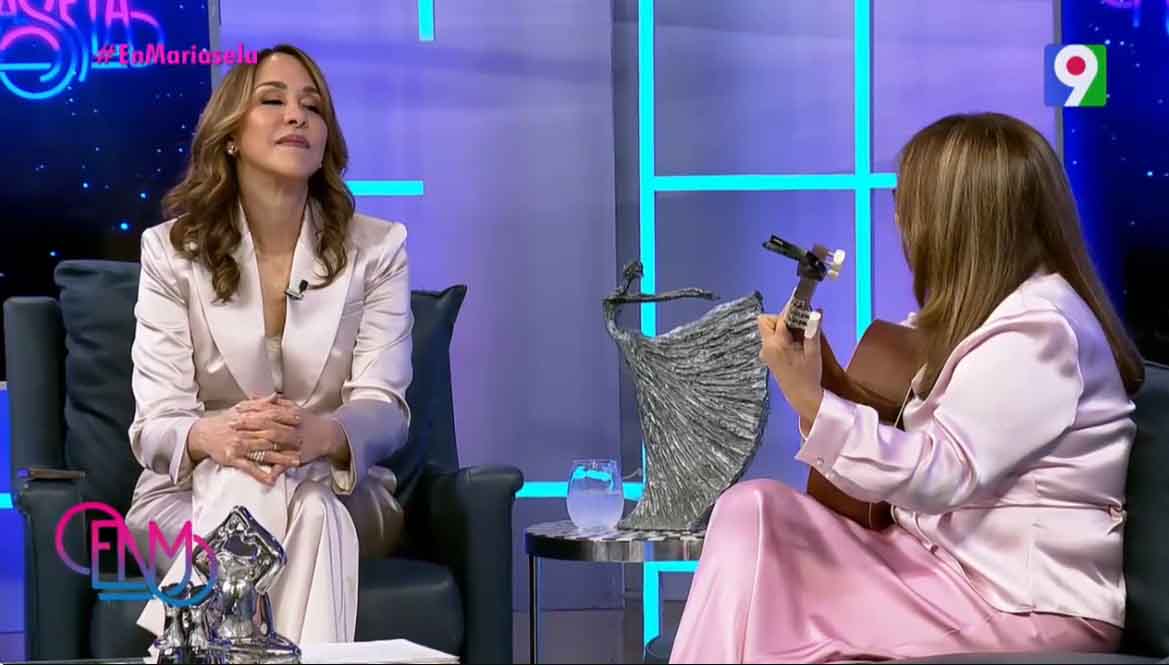 Esta Noche Mariasela