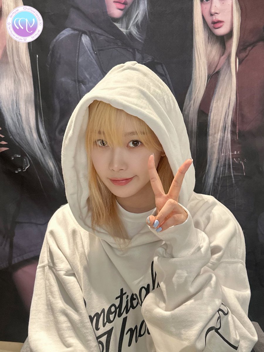 sunshine_080507's tweet photo. 🖤🤍🖤🤍 https://t.co/7GO1wFmsfE