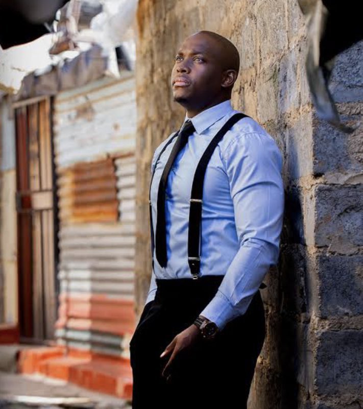 ChrisExcel102's tweet photo. When it comes fashion and Drip 👖💦

Vusi Thembekwayo                       Dinangwe https://t.co/nXvwmigxea