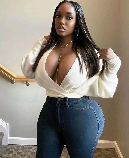 If you want to see more about my sexy ♥️♥️♥️♥️ please kindly follow back