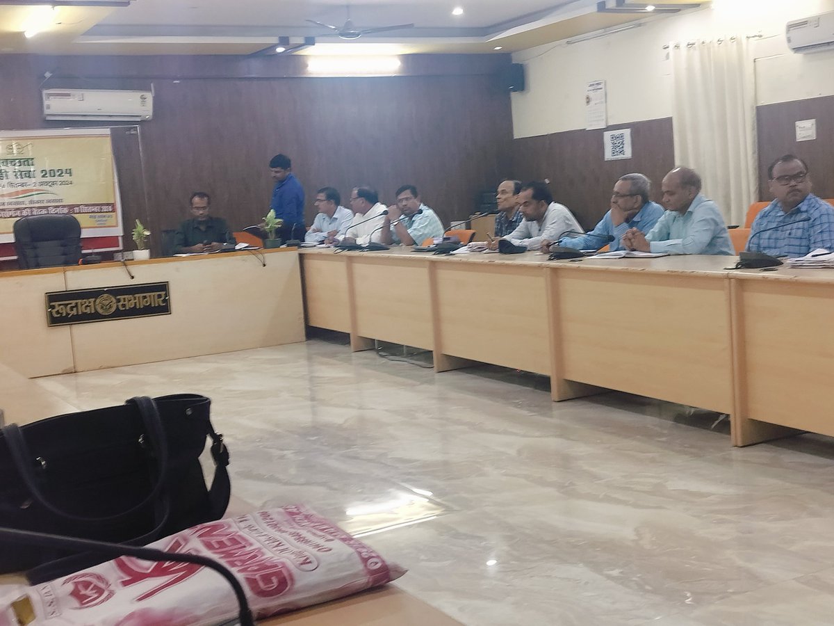 sbmgkasganj's tweet photo. https://t.co/GMHSapKRtS
