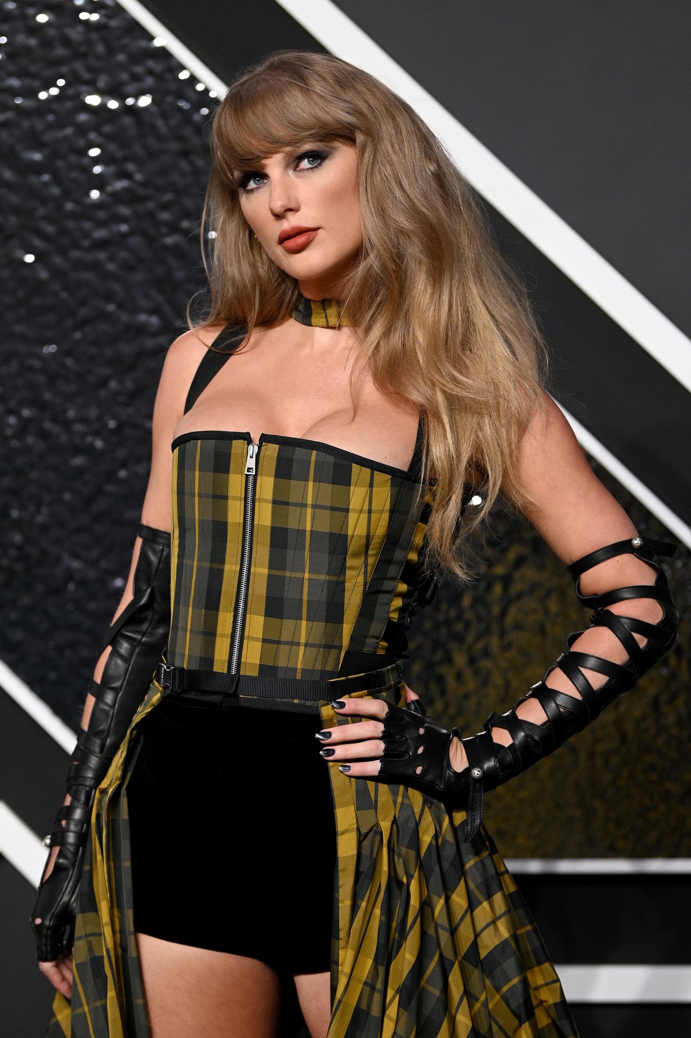 Taylor Swift in 4k on X: Taylor Swift in 4k on X: