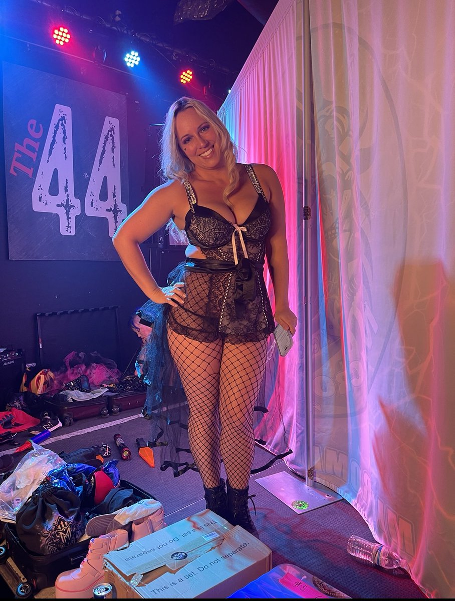 LILA HART ❤️🇵🇭 tweet media