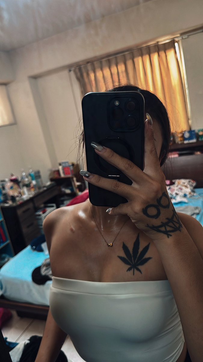 好久沒有抱抱睡了🥲