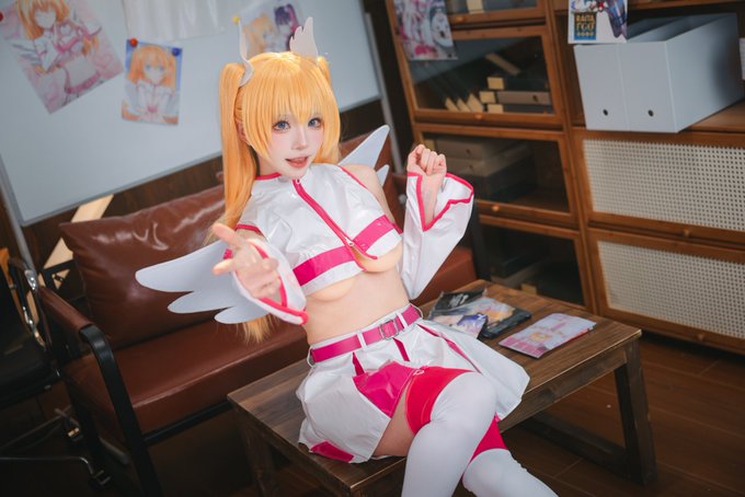 Twitterのコスプレ画像31