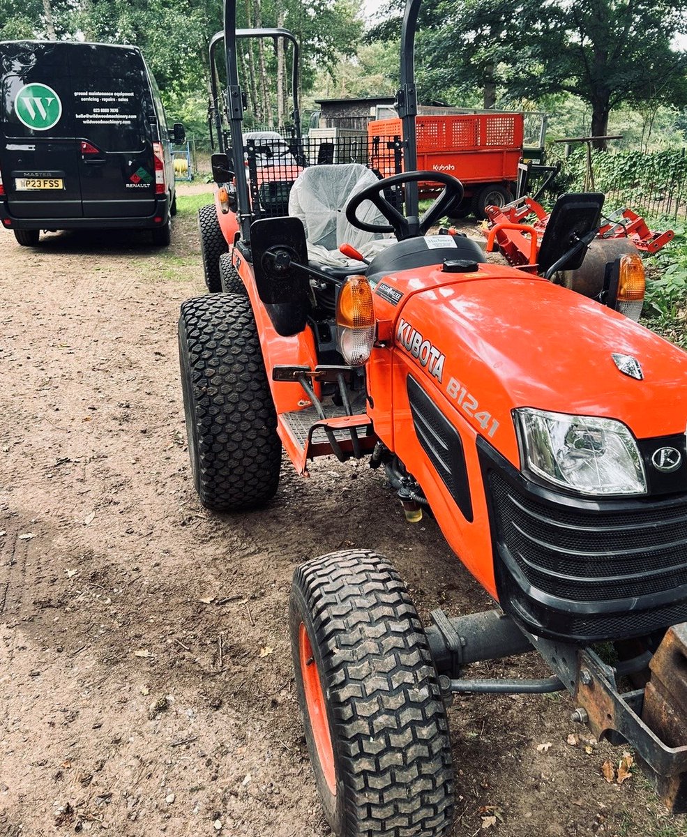 WildwoodMachin1's tweet photo. Tom completed a full service on this lovely B1241 earlier in the week.  We performed the works on-site at a long-standing school client of ours. #groundcare #machineryservice #independantschools #proturf #prosports #TheAAforGroundcare https://t.co/bQaWq4pSQu