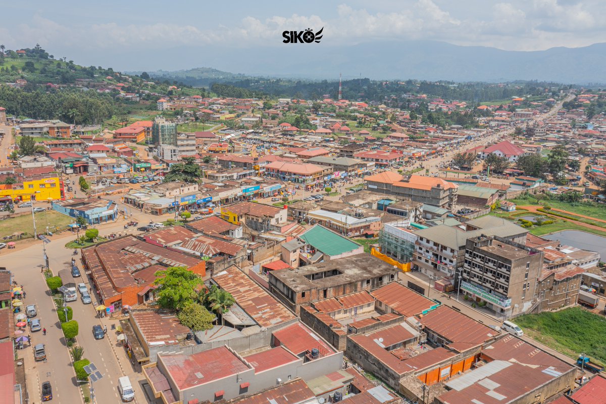 dickson_siko's tweet photo. All roads leading to the #TourismCity - FortPortal 🇺🇬 #SikoIsHere #EkyootoHaMpango24 #ExploreUganda #VisitUganda #ExploreWest
📸@SikoConsultsLtd https://t.co/wW2XCJ9WS2