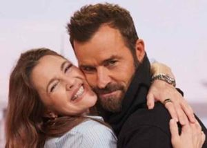 yespunjab's tweet photo. Justin Theroux, Drew Barrymore recall how they broke their ‘chest plate’, tailbone
#JustinTheroux #DrewBarrymore #Hollywood #ChestPlate #tailbone #Actors #Yespunjab
@DrewBarrymore
https://t.co/UsDxn6f6eA https://t.co/S2JORxkNZj