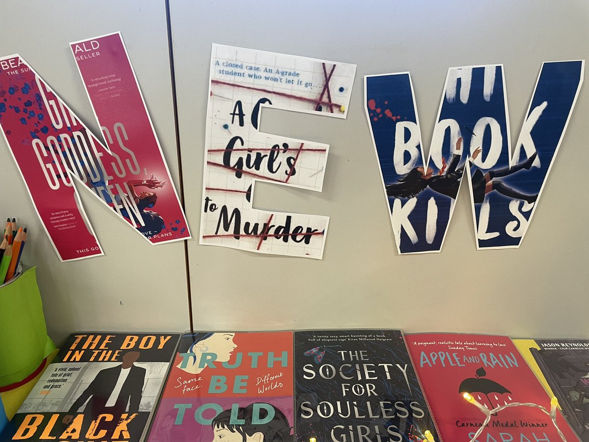 earmstronglib's tweet image. Now that I’ve discovered how easy these letters are to make no library surface is safe! #quickwins