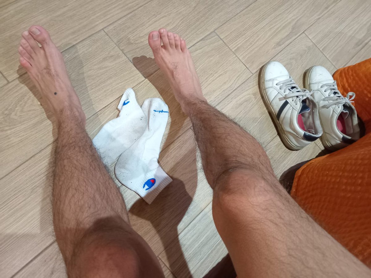 Huele a puros chetos 🧀🦶🐽