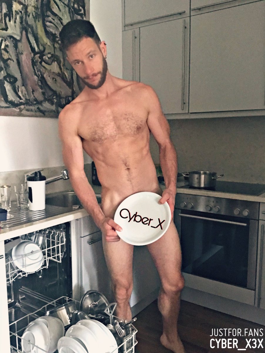 Cyber_X3X's tweet photo. Getting ready to serve....😋...

See this and more at:
https://t.co/7HeSFwgFhy https://t.co/XarpbppexE