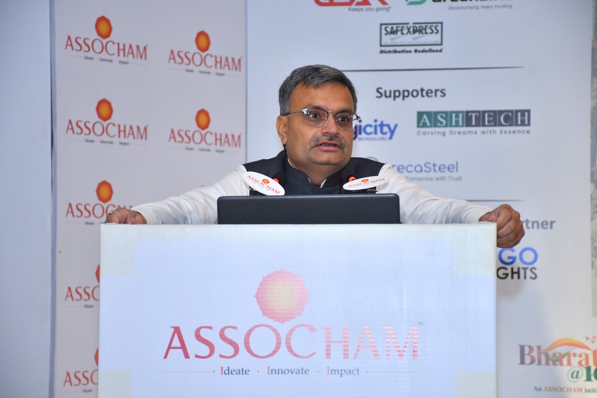 ASSOCHAM4India's tweet image. During the key address at the National Conference on Logistics and Warehousing for Viksit Bharat, Mr. Prakash Gaur, CEO, National Highways Logistics Management Limited, emphasised the increasing focus on the #LogisticsSector in recent years. He acknowledged the private sector’s…