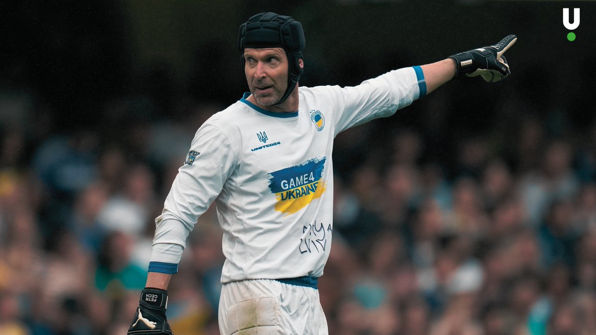 UnibetHungary's tweet image. „Megelőzni jobb, mint gyógyítani”🧠⚽ 

A Racing Genk kötelezővé tette kapusainak a fejvédő viselését

A belga csapat új szabálya szerint az ifjúsági kapusoknak sisakban kell edzeniük és játszaniuk, hogy csökkentsék a fejsérülések kockázatát.👏

#UnibetHungary #PetrCech