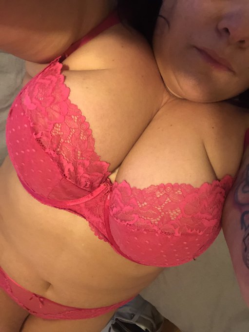 It's #ThirstyThursday with @capricornjayne  RP &amp; share ur fav pics below!  @bigboobiesworld @tiddy_mania<a href="/tag/thirstythursday"class="tags">#ThirstyThursday</a><a class="tags" target="_blank" title="On Twitter" href="/?out=eyJ0eXAiOiJKV1QiLCJhbGciOiJIUzUxMiJ9.eyJpYXQiOjE3MjcyMjkyODIsImlzcyI6InR3cG9ybnN0YXJzLmNvbSIsIm5iZiI6MTcyNzIyOTI4MiwiZXhwIjoxNzU4NzY1MjgyLCJyZWRpcmVjdF91cmwiOiJodHRwczovL3R3aXR0ZXIuY29tL2NhcHJpY29ybmpheW5lIn0.CaVxGIoliUh1uuAp1ugguBBnWrB0roRh2ql_Aed4xKo8USXXJKPSM2P1OXB75pbFqNhqEn24I_oGcIxPY7uMvA">@capricornjayne</a>