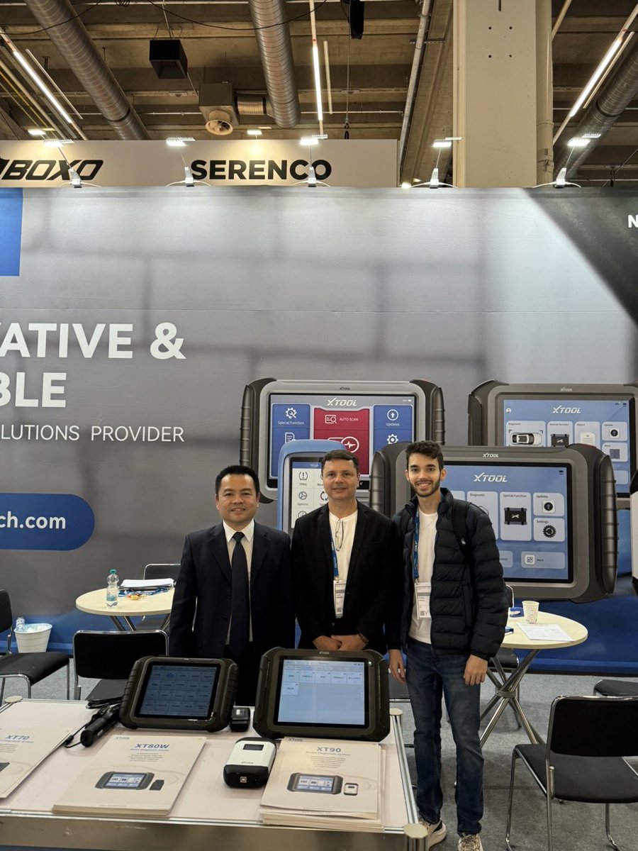 XtoolTech2010's tweet image. Cool guys with cool tools 😎
Smart tech for smart vehicle 🚗
#xtooltech #automechanikafrankfurt #automechanika