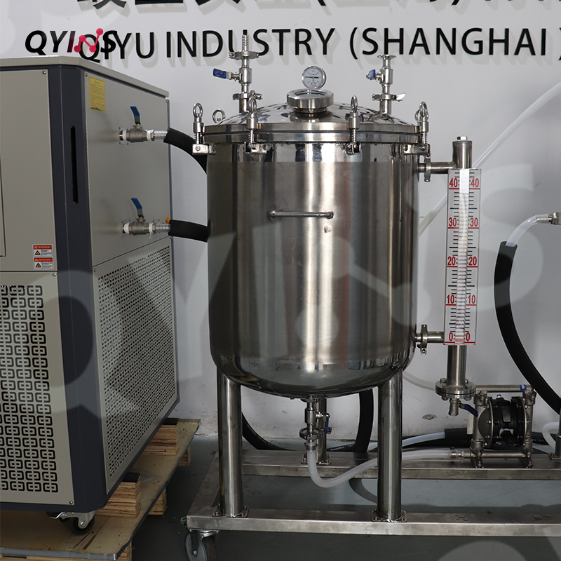 Qiyu_shanghai's tweet image. As an important container for storing CBD extracts, the CBD liquid storage tank has strict design requirements. The precise monitoring device equipped on the liquid storage tank can monitor parameters such as liquid level and temperature in real time #THCB #THCJD #CBD
