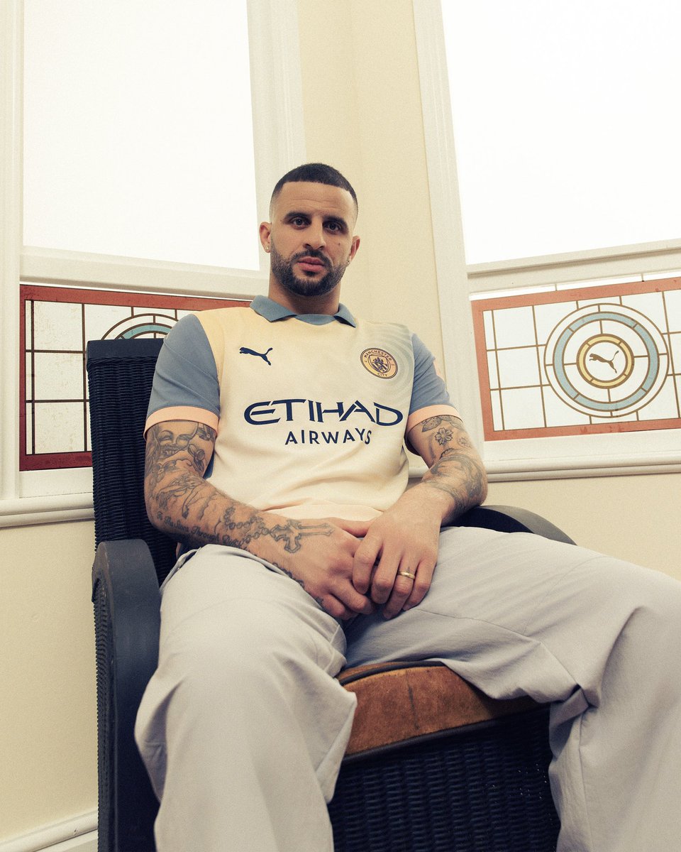 kylewalker2's tweet image. Definitely City 🤟💙 @pumafootball