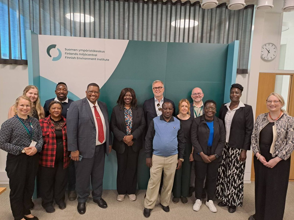 Last week, our Water Cooperation and Peace colleagues had the great pleasure to discuss water diplomacy with the delegation of Namibia in the framework of the Twinning cooperation project between #Namibia and Finland in transboundary #watercooperation under #WaterConvention.