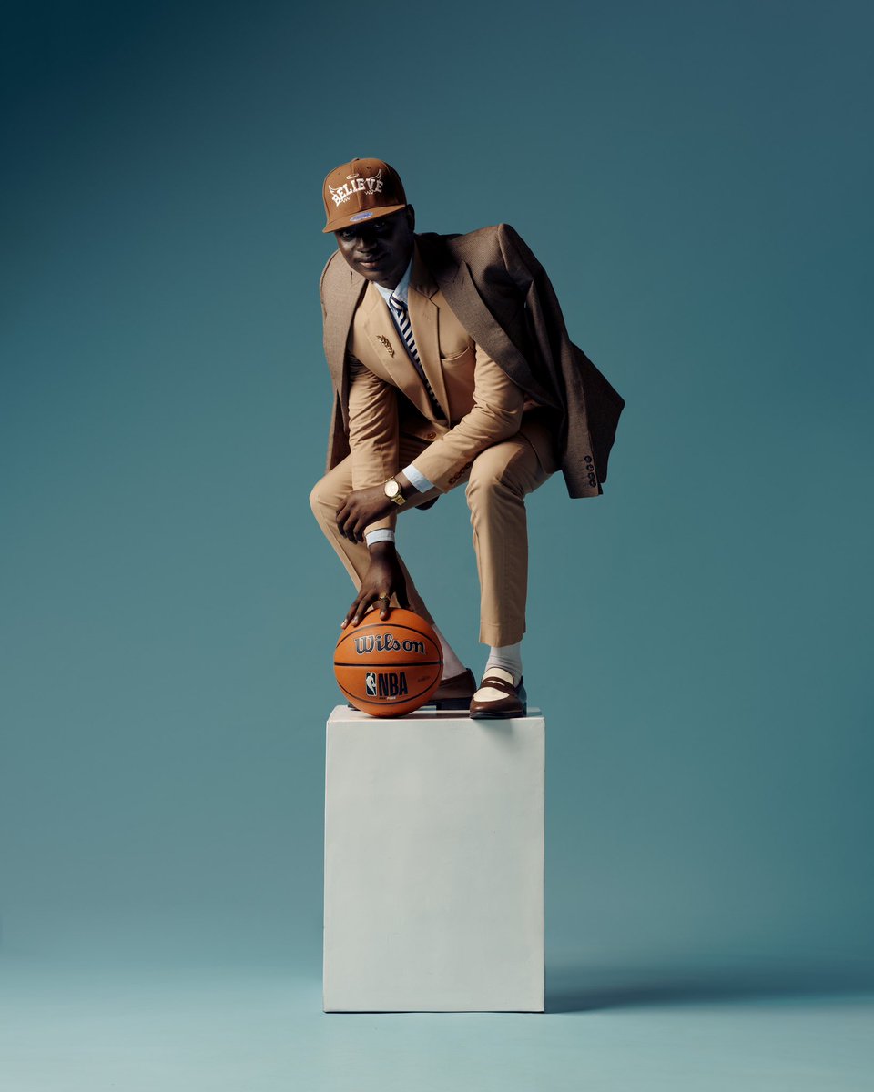 akinlolu_certy's tweet photo. No 1 NBA Fashion draft pick🏀🔥✨

📷: @thefolajimy https://t.co/sKfvhVaZa7