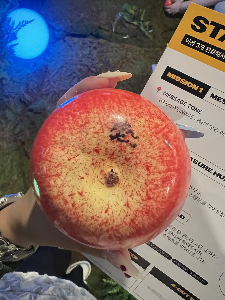 Hurry0310's tweet photo. 🍎get it！#백현
#BAEKHYUN
#HelloWorld
#뮤직플랜트
#MUSICPLANT
#BAEKHYUN_POPUP
#HelloWorld_POPUP https://t.co/HM7LjGGTZB