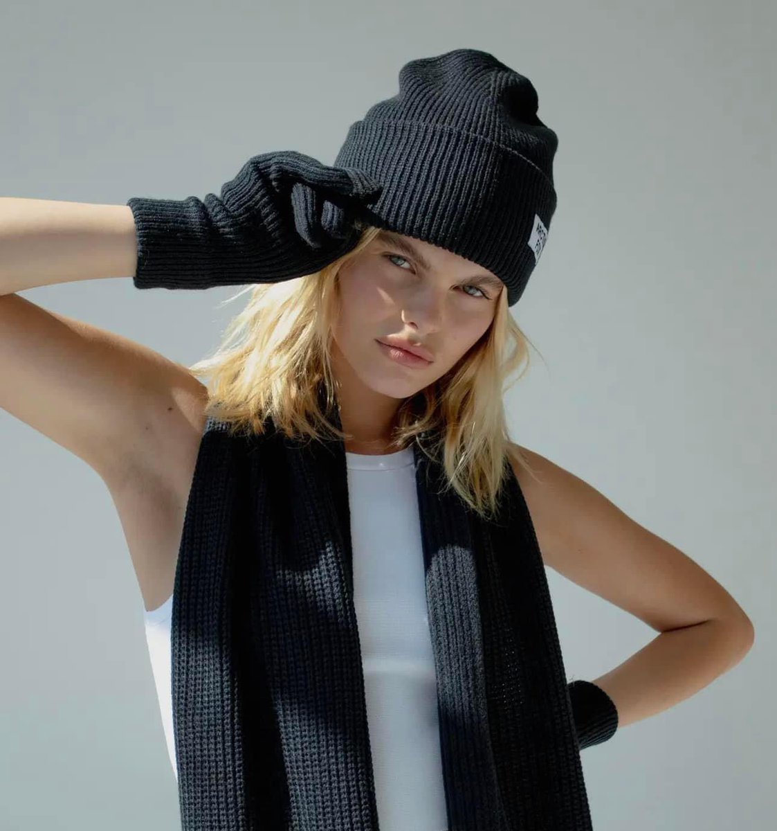 Beachology tweet media