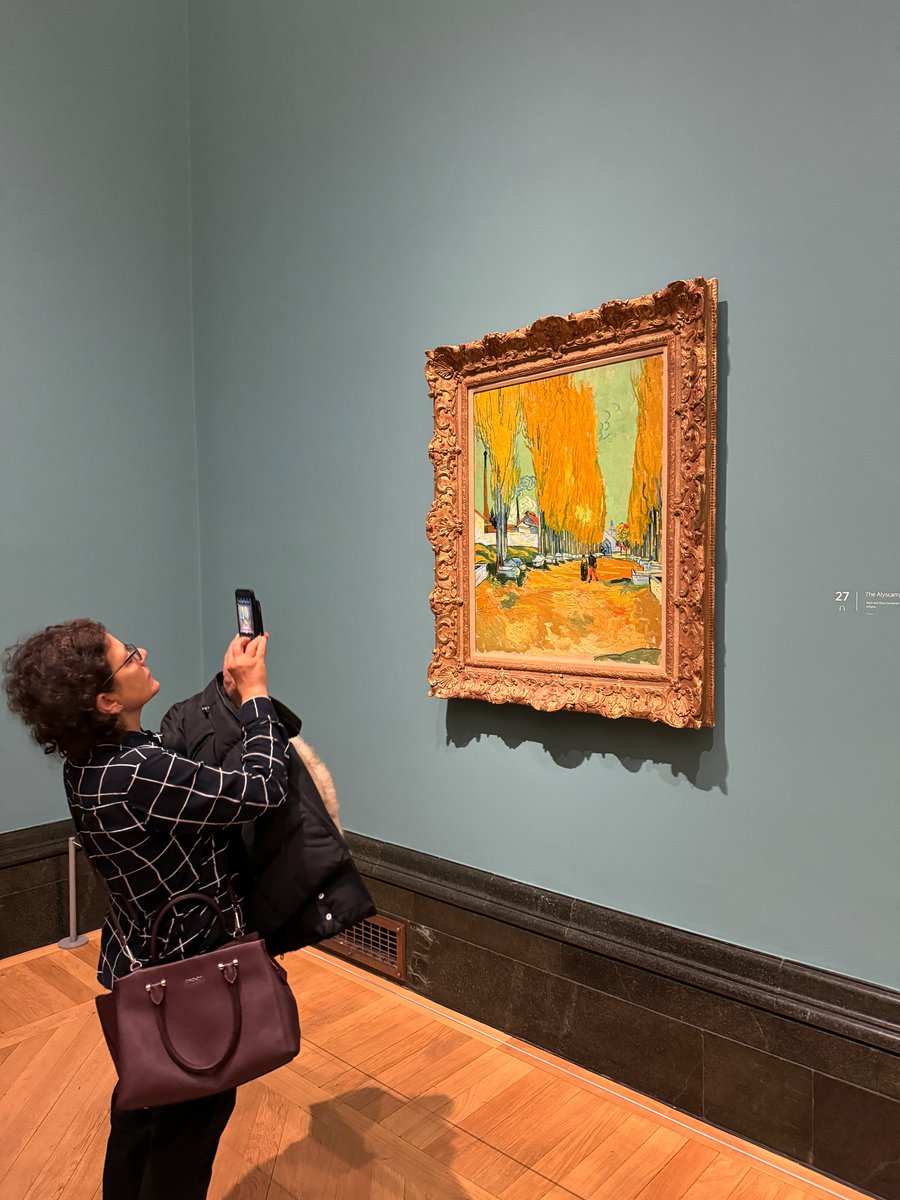 TinctureOfMuse's tweet image. There are days when I remember that writing a blog is an absolute privilege. What an exhibition! &apos;Van Gogh: Poets &amp;amp; Lovers&apos; @NationalGallery is a doozy. My review is up! tinctureofmuseum.wordpress.com/2024/09/12/van…… #BlogReview #Vangogh #NG200