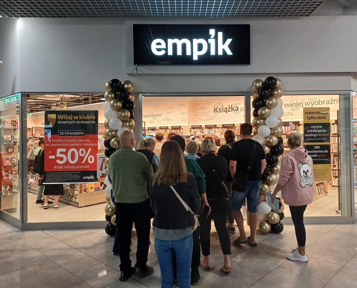 Dzień dobry Konstantynów Łódzki 🙂 Zapraszamy mieszkańców do nowego salonu #Empik. Przygotowaliśmy specjalne promocje z okazji otwarcia. Do zobaczenia!
news.empik.com/349553-empik-o…
#retail #omnichannel #GrupaEmpik