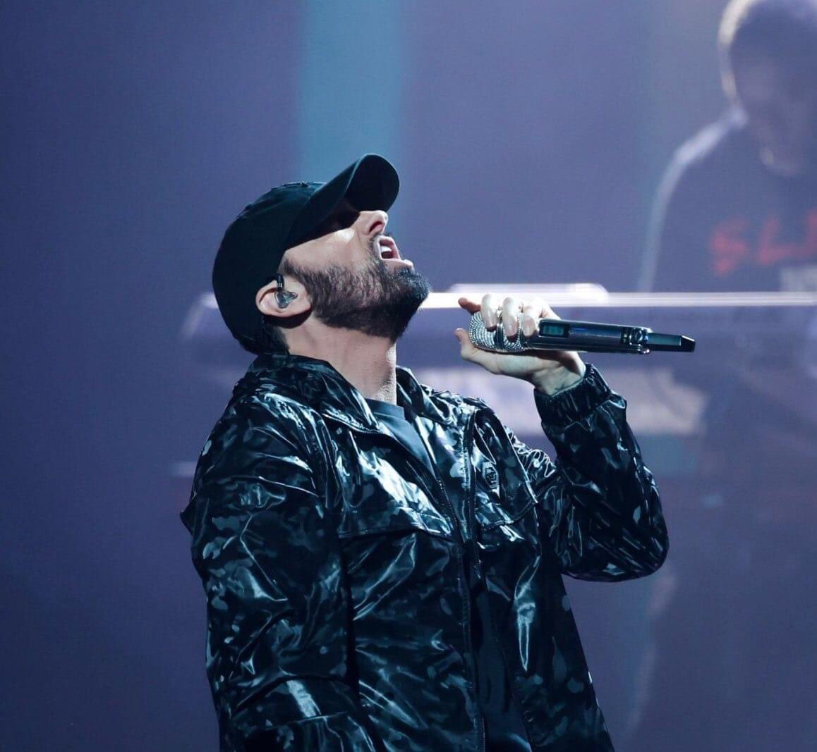 EminemDetroit88's tweet image. EMINEM IS THE GREATEST RAPPER OF ALL TIME🫡👏😮‍💨😮‍💨

Just a list of records Eminem set &amp;amp; broke in 2024 so far👏💯🔥

- Became the 1st rapper to have 4 diamond albums 

- became the 1st rapper to have a platinum album in 4 different decades 🥶

- became the 1st rapper to sell 50…