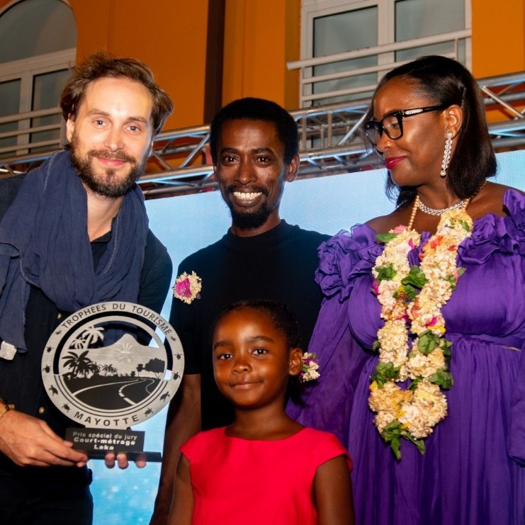 🌍 À l'occasion de la Journée Mondiale du Tourisme, retour sur le Salon du Tourisme de Mayotte 2024 ! 🙌

Un week-end dynamique qui a mis en avant l’attractivité de notre île. Félicitations aux lauréats des Trophées du Tourisme ! 👏

Crédit 📸 <a href="/MayotteHebdo/">Mayotte Hebdo</a>

#SalonDuTourisme2024