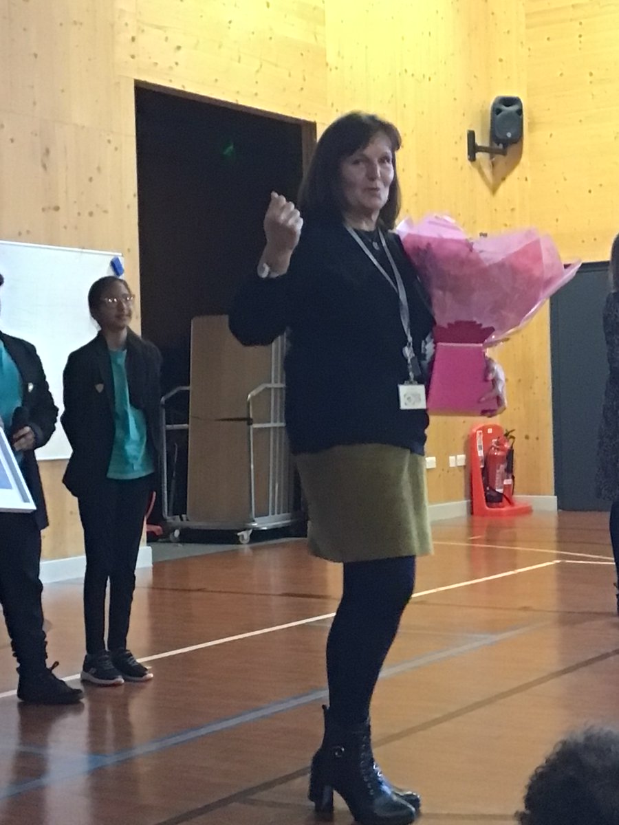 NansenSchool's tweet image. We enjoyed a fantastic assembly from our  @LeighTrustCEA and @LeighTrustCEO today. We are very proud to be part of the Leigh Trust family - a flourishing family of schools, striving for excellence. @NansenHT @DHT_Nansen #CARES #TEAM