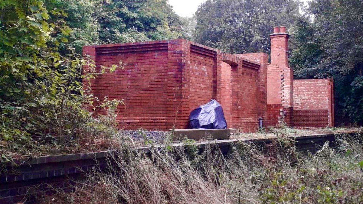 UniqueBulletin tweet media