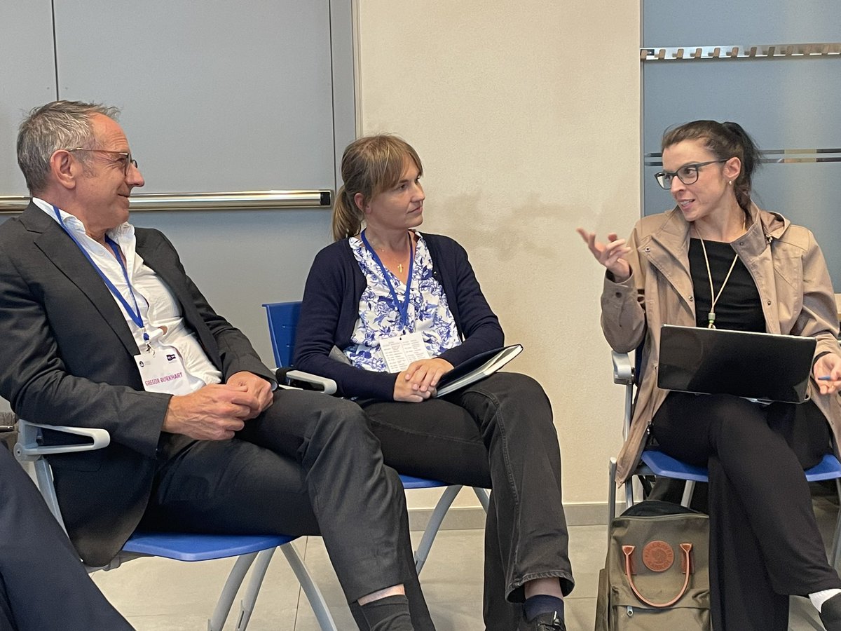 APSI-EC (@apsi_ec) on Twitter photo Key players in developing, sustaining and promoting registries Zili Sloboda, @GregorBurkhart <a href="/zilams/">Zila Sanchez</a> Karl Hill, Nick Axford, Karin Streiman, Frederick Groeger-Roth together at #euspr2024 Key players in developing, sustaining and promoting registries Zili Sloboda, @GregorBurkhart <a href="/zilams/">Zila Sanchez</a> Karl Hill, Nick Axford, Karin Streiman, Frederick Groeger-Roth together at #euspr2024