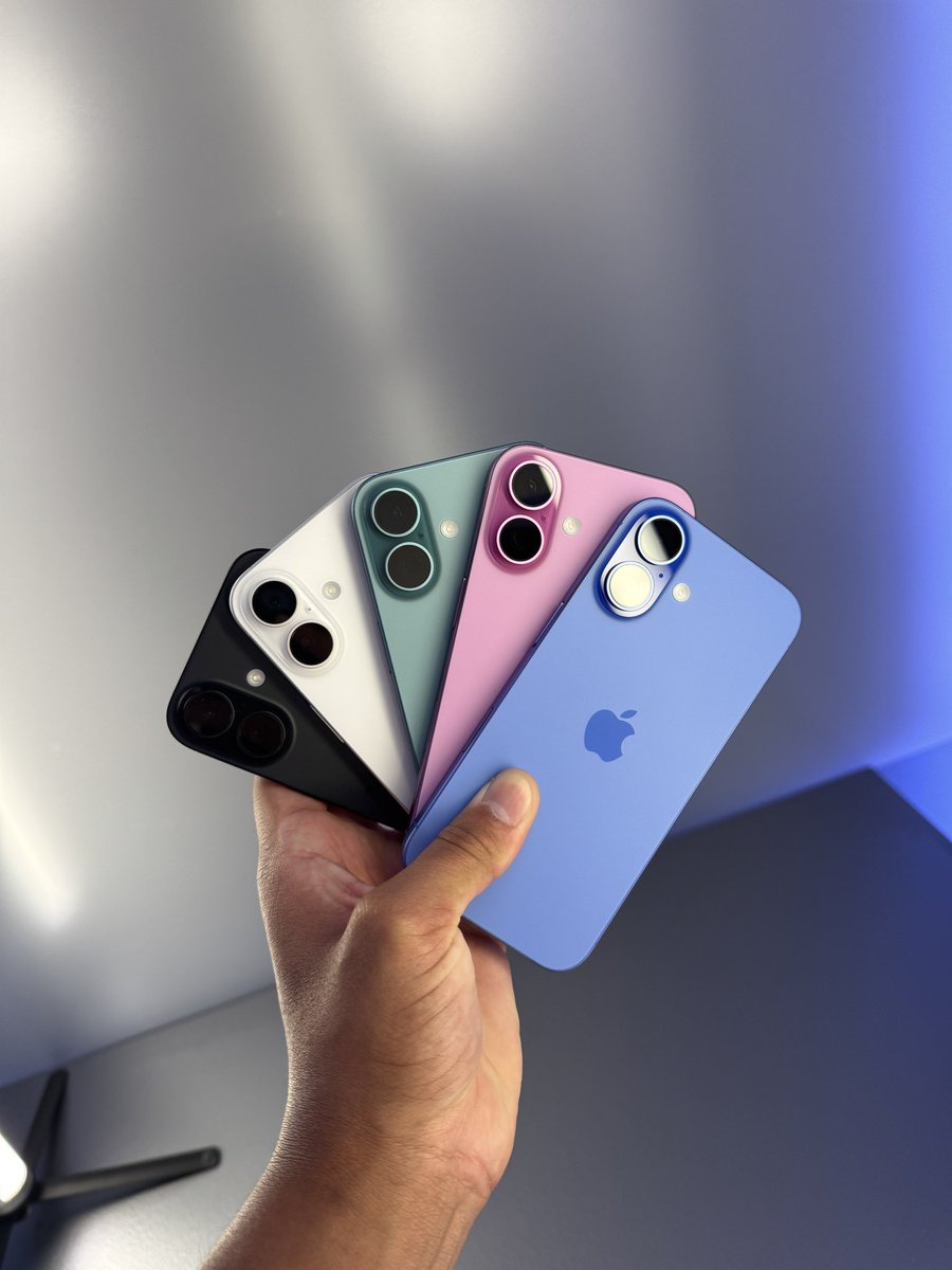 RjeyTech's tweet image. These iPhone 16 colours have made me forget about 60 HZ