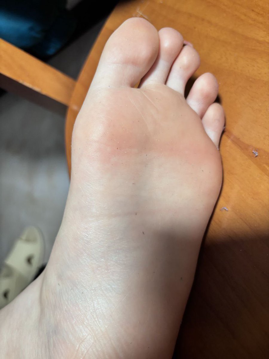 今天好累吖，看会剧想睡觉了。。。

电子老公们是不是都在等我更新故事啊～下周应该会多一些～ https://t.co/hhzjzWgS5Q