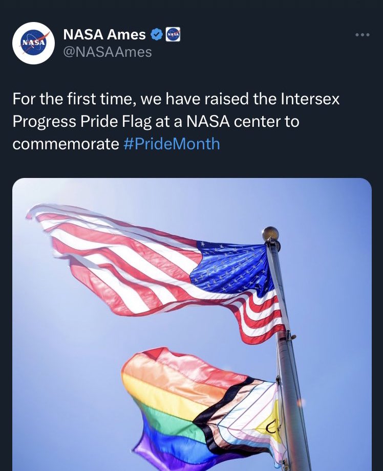 EndWokeness's tweet image. Public sector vs. private sector: