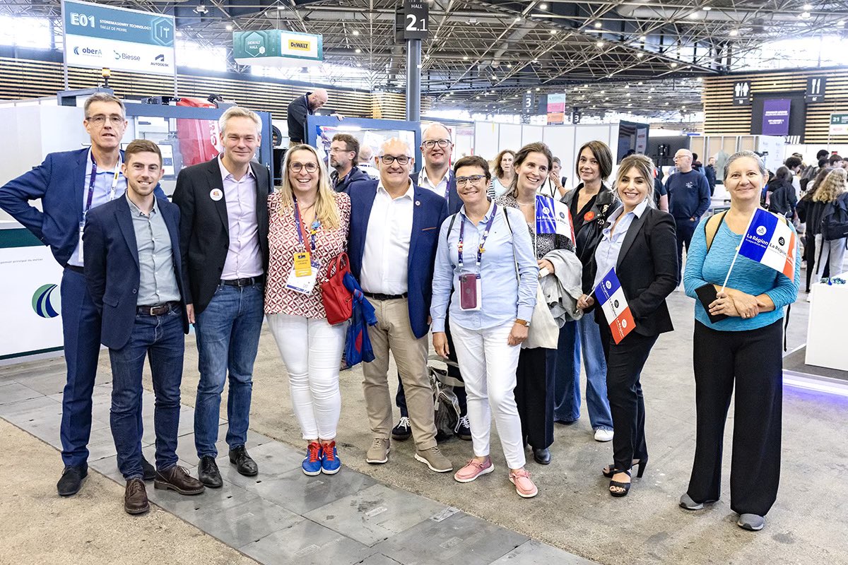 Régions de France (@regionsdefrance) on Twitter photo Une partie des élus et services des <a href="/Regionsdefrance/">Régions de France</a> à #Worldskills. Les Régions chevilles ouvrières de la compétition mondiale des métiers jusqu’à dimanche à Lyon. Une partie des élus et services des <a href="/Regionsdefrance/">Régions de France</a> à #Worldskills. Les Régions chevilles ouvrières de la compétition mondiale des métiers jusqu’à dimanche à Lyon.