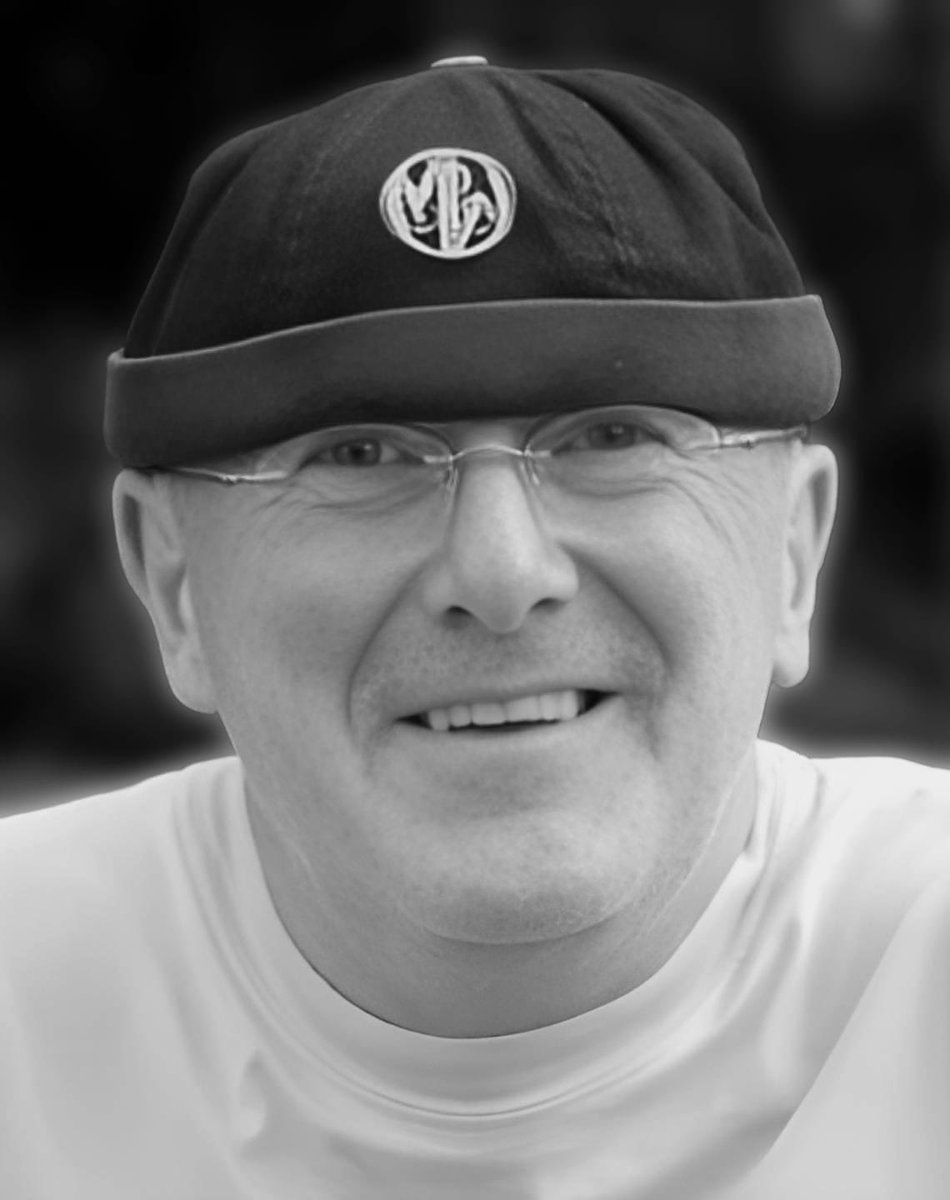 Medi 12, 2024
O Morfa i'r Bryn Cynan
I Nefyn hyd lôn Garn Boduan,
Mae ei wên yn fyw'n y co',
Yn uno Cymru gyfan.