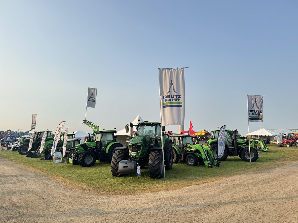 GalenWideman's tweet photo. Last day of Canadas Outdoor Farmshow! #deutzfahr #cofs #canadasoutdoorfarmshow https://t.co/aKqKXLFXqW