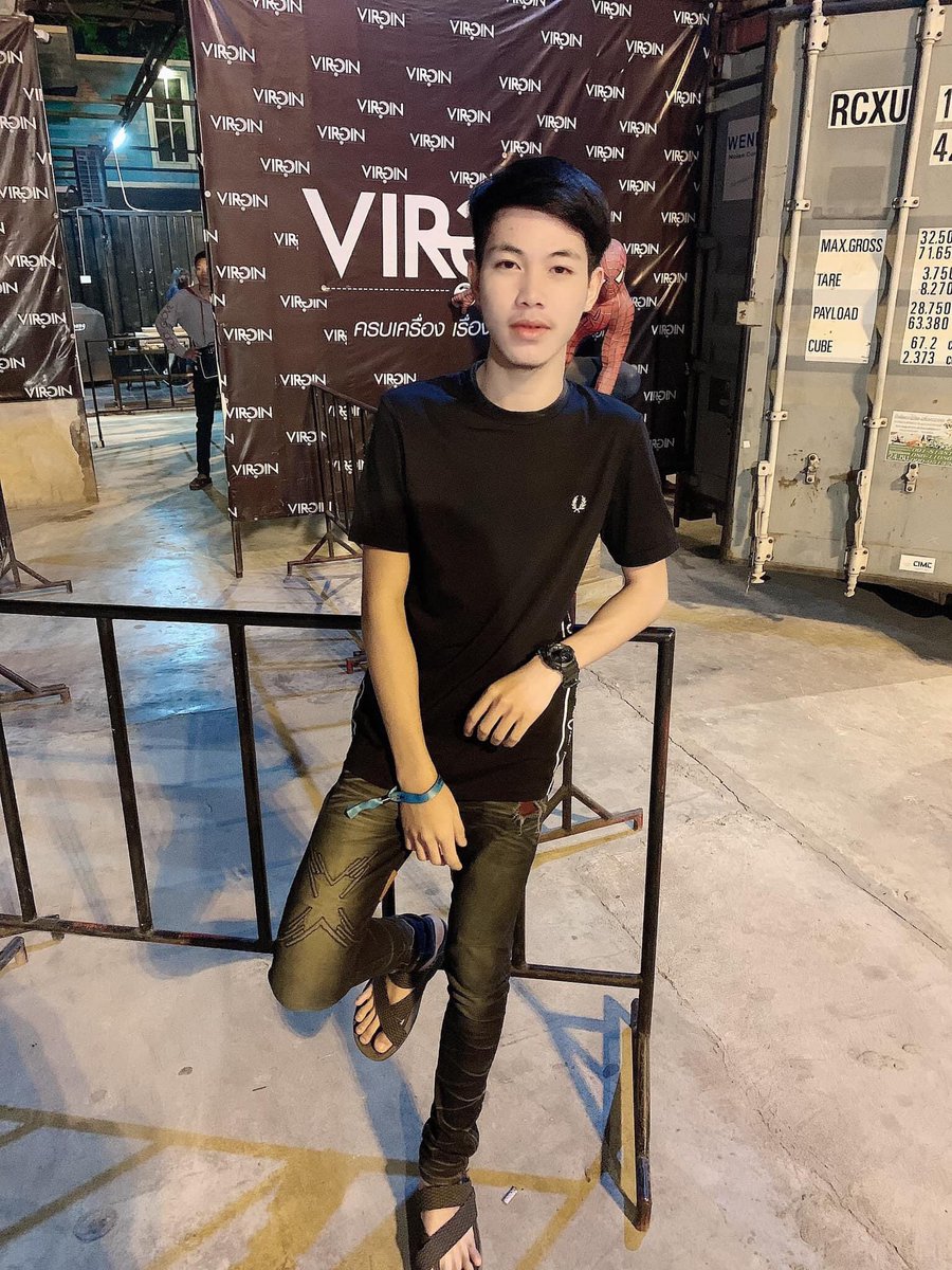 ชายแท้รับงานกทม. #ชายแท้รับงานเกย์ (ทวิตไหม่) tweet media