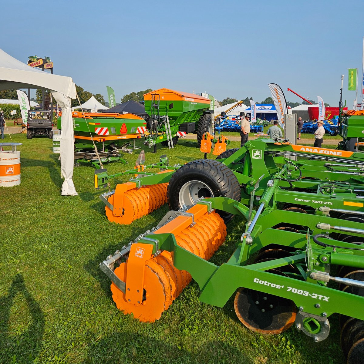 AmazoneIsaac's tweet photo. Ready for the 3rd and final day of the @outdoorfarmshow!

Be sure to stop at booth SM-132 to see the latest from @AMAZONE_Inc! 

#canadasoutdoorfarmshow
#cdnag
#COFS https://t.co/zIRe9ksBJB