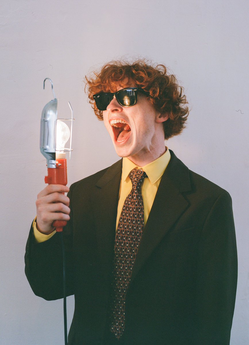 Nialler9 (@nialler9) on Twitter photo Skinner (<a href="/skindizzle_/">Skinner</a>) offers his short king noise take on the Irish traditional children’s song ‘Tell My Ma’ 
Out today on Faction, with an EP in October
nialler9.com/skinner-offers… Skinner (<a href="/skindizzle_/">Skinner</a>) offers his short king noise take on the Irish traditional children’s song ‘Tell My Ma’ 
Out today on Faction, with an EP in October
nialler9.com/skinner-offers…