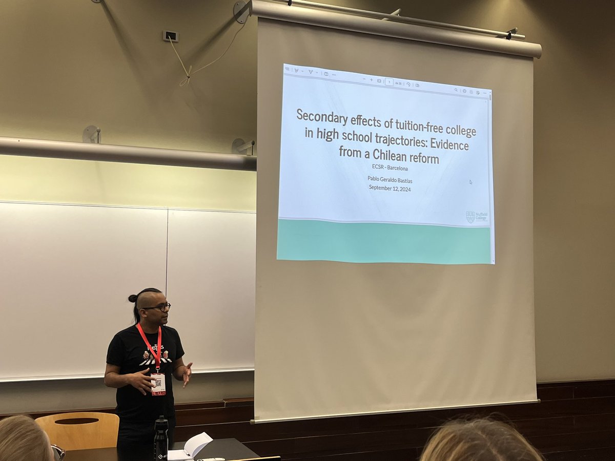 Friedolin Merhout (@fmerhout) on Twitter photo .<a href="/pablogerbas/">Pablo Geraldo B.</a> presenting evidence of high school dropout reduction after higher ed funding reform making college free to attend in Chile. #ecsr #ecsr2024 <a href="/ECSR_Soc/">ECSR Sociology</a> .<a href="/pablogerbas/">Pablo Geraldo B.</a> presenting evidence of high school dropout reduction after higher ed funding reform making college free to attend in Chile. #ecsr #ecsr2024 <a href="/ECSR_Soc/">ECSR Sociology</a>
