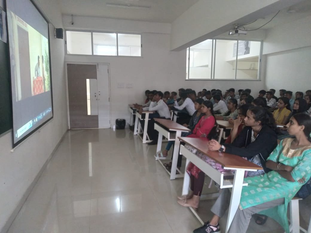 rlsbca's tweet photo. Visual screening for 1st year batch-4 students 

IAS GOVIND - The Man Who Changed the Background is a UPSC film inspired by the true events of Govind Jaiswal 

#rlsbca #visualscreening #movieclub #learningthroughvisuals #klesociety #bcacollege #bestcollege #bestbcacollege https://t.co/VEbPi6igNx