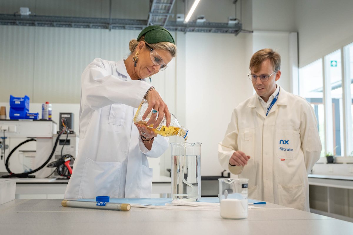 AEDyR_es's tweet photo. Nuestra asociada #NXFiltration celebra la inauguración de su nueva fábrica de membranas de nanofiltración de fibra hueca en la ciudad de Hengelo, al este de los Países Bajos, con su Majestad la Reina Máxima
https://t.co/8ezNAKX4cl https://t.co/zvpYcjOfUM