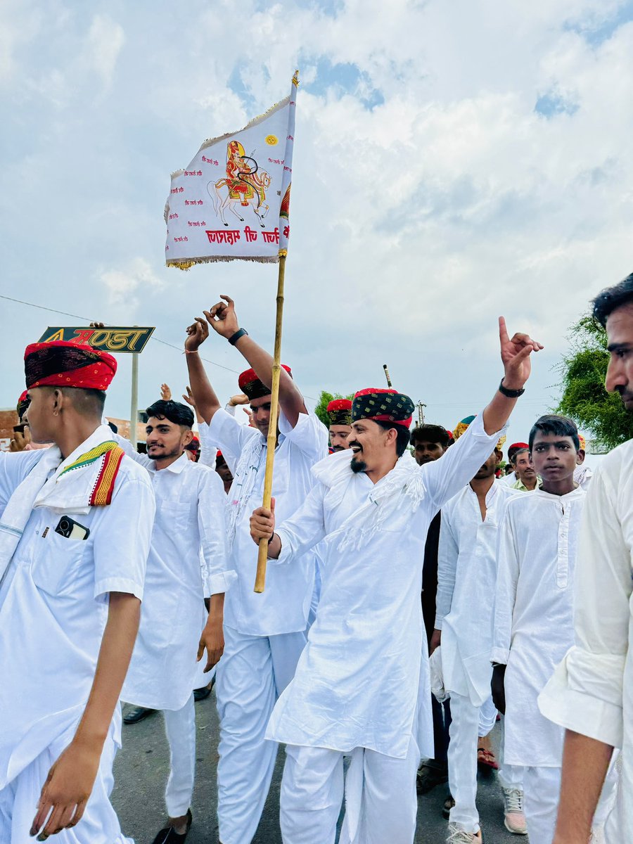 Official Lichu Marwadi (@lichumarwadi) on Twitter photo कैसा लगा ladi ? कैसा लगा ladi ?